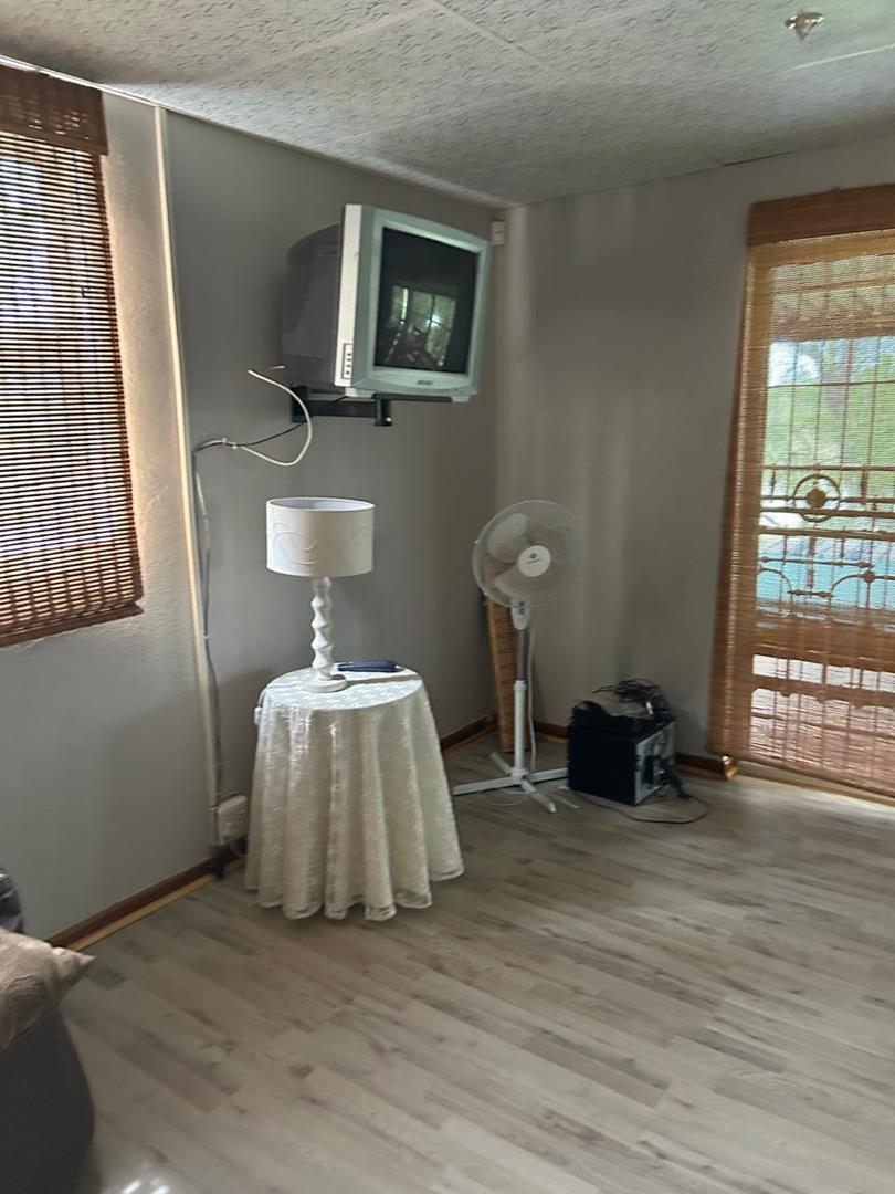 4 Bedroom Property for Sale in Douglas Rural Northern Cape